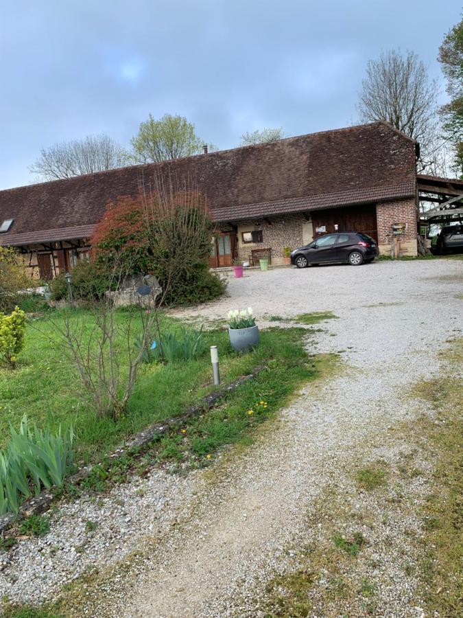 La Ferme D'Aristide Bed and Breakfast Saillenard Eksteriør billede
