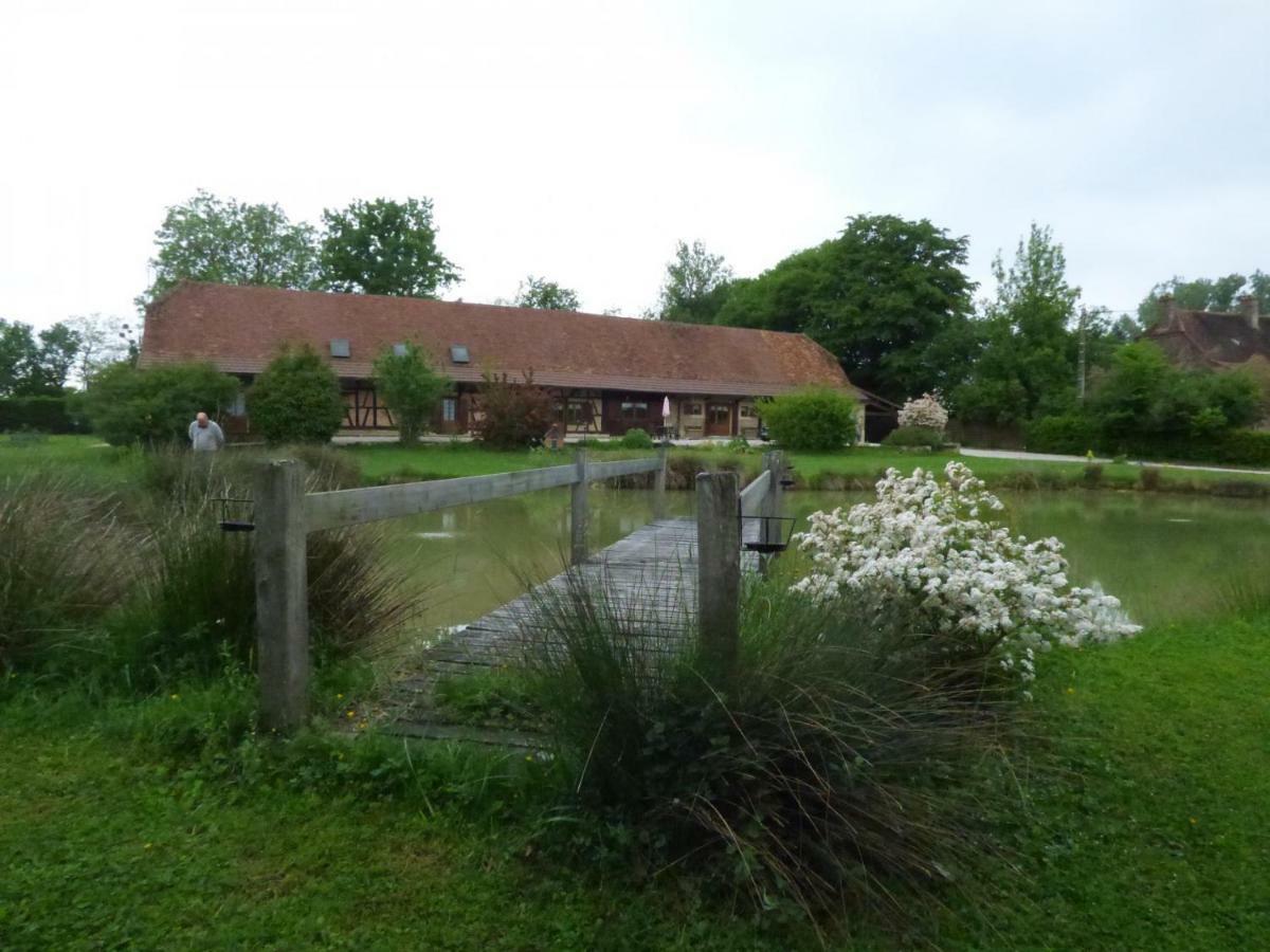 La Ferme D'Aristide Bed and Breakfast Saillenard Eksteriør billede